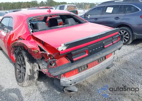 2016 Dodge Challenger 392 Hemi Scat Pack Shaker z USA, uszkodzony, nr VIN 2C3CDZFJ0GH255036